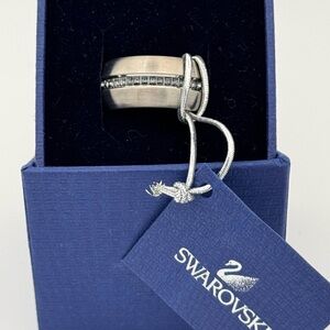 Swarovski Silver Jewelry Ring with Sparkling Stones